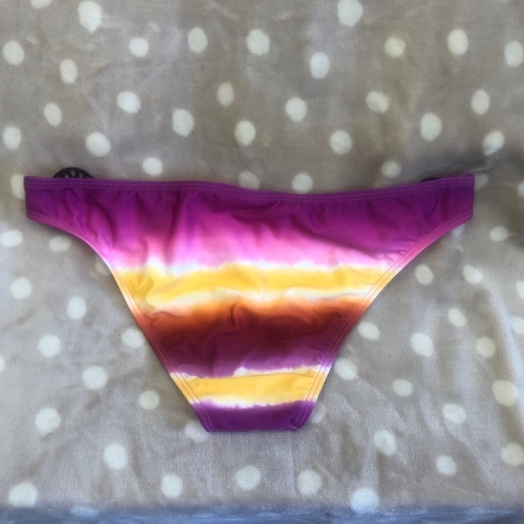 Victoria Secret Raisins Bikini Bottom Large NWOT - Picture 4 of 4